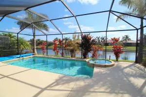 Image of 8920 Amazing lake view pool\/spa house with a golf membership