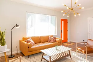 Image of Casa del Rey┃4 BR oasis, close to JTNP, casino