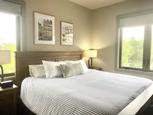 Image of Central Contemporary Condo with Parking!