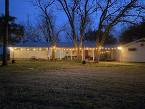 Image of Cow Creek Farmhouse w\/Kitchenette spacious quit countryside