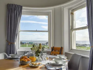 Image of 3 bedroom accommodation in Littlehampton