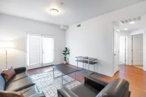 Image of Relaxing 3BR Apartment With Pool & Wifi