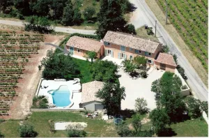 Image of Charming cottage in the heart of Provence