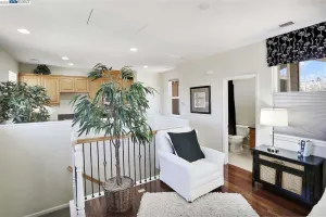 Image of Peaceful Relaxing Prv Guestsuite w\/ Own Entrance