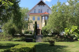 Image of Large apartment 6 over 2 floors - 2 - 7 people - dog allowed