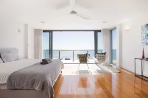 Image of Spectacular Panoramic Oceanview House in Seacliff