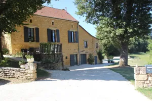 Image of Les Teyssiers, old stone house with swimming pool