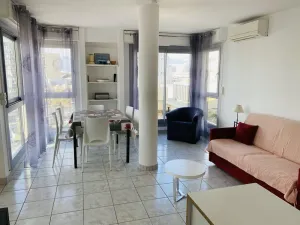 Image of Bel Appartement 4 Couchages , Centre Ville ,vue Mer , Terrasse , Clim , Parking