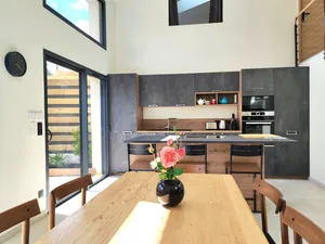 Image of Beautiful house near the Parc Bordelais