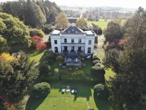 Image of Beautifully restored castle in the Ardennes for 12 adults (16 pers)