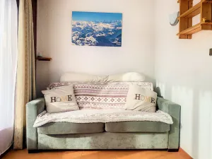 Image of Appartement cosy 6 pers. au centre du village, proche des pistes et commerces - FR-1-572-52