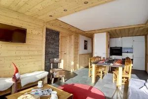 Image of 6th floor, balcony, tv, ski locker, 61m², Les Menuires