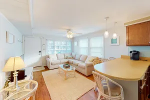 Image of Top-Floor Condo w\/ Shared Deck, Central AC, Washer\/Dryer - 1 Block to Beach