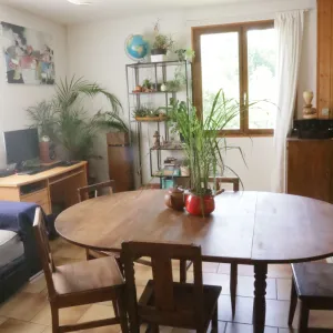 Image of Maison en Bord de Rivière
