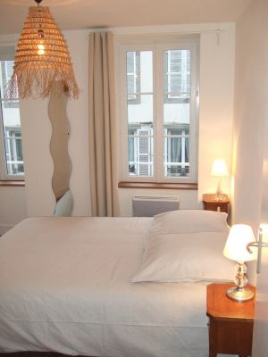 Image of Charming apartment F2, full center, 200m from the beach, free parking prox