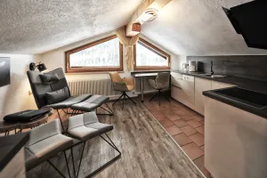 Image of EULE by Summit Residence