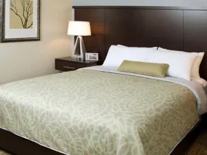 Image of Stay In great Shape! Minutes to Levi's Stadium, w\/ Outdoor Pool