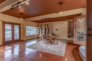 Image of oasis 522!