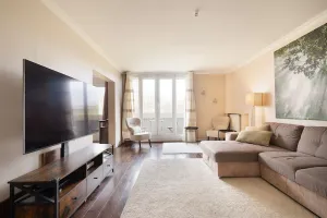 Image of Magnificent apartment between Paris and Disneyland. Rer A 10 min by bus -PARKING
