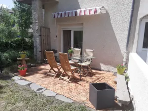 Image of Appartement rez de chaussée avec terrasse et jardin à Tence