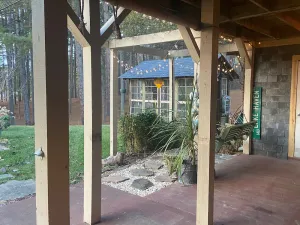 Image of Angler's Den~Kerr Lake Life! Lake Front, Kayaks & Boat Dock