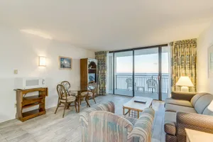 Image of Ocean Forest Plaza Condo Close to the beach