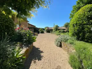 Image of Beautiful house with lovely garden and picturesque private pond.