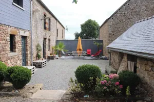 Image of Homerez - Charming house near Sains with spa and enclosed garden