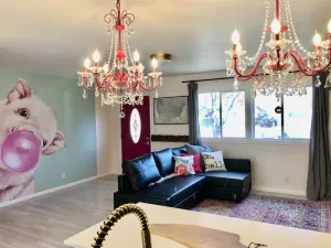 Image of The Girlfriend Getaway - Centrally Located-Keyless Entry