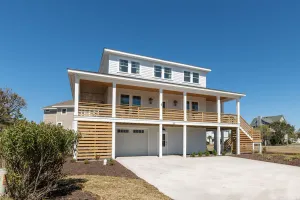 Image of Holata Love 4 Bedroom home at Pirate's Cove