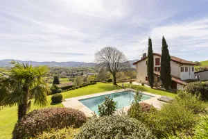Image of Ferme Labourdine avec piscine 5 étoiles - Sare