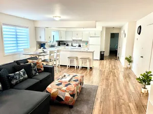Image of Spacious comfort, 1st FL, parking, 2 TVs, laundry,Beautiful views of NYC skyline