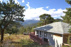 Image of Sunshine Cabin - 2 bedroom 2 bath cabin with great views!
