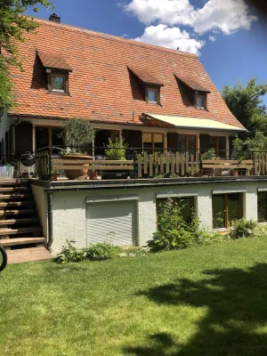 Image of Freistehendes Haus im Grünen in Zentraler Lage