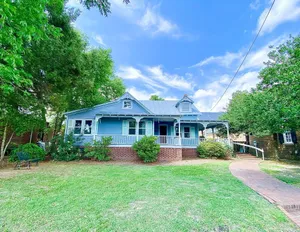 Image of BEST location in Historic Downtown Edenton!