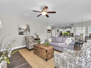 Image of Upscale Luxury 4 bed 2.5 bath Near I20, August National & Ft Eisenhower