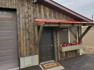 Image of Downtown Fairview BunkHouse