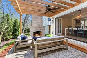 Image of Family Retreat, 3BR each with Ensuite, Lakeside Community