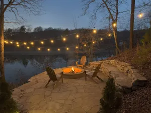 Image of Fish Camp - 3 bedrrom\/2 bath, dock and firepit!