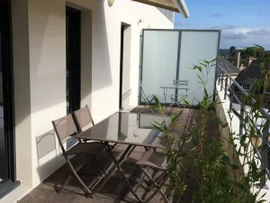 Image of Appartement 3* rénové avec terrasse et parking, au centre de Perros-Guirec, 5 personnes - FR-1-368-166