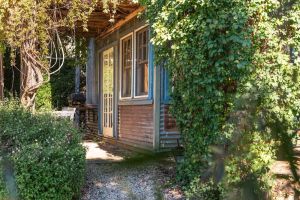 Image of Luxury Studio with Hot Tub in Leura