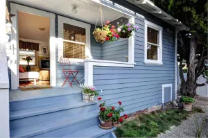 Image of Burnham Beach Cottage #1- Block to Beach!