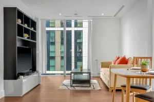 Image of Modern 1-Bedroom – Stunning Canary Wharf Views
