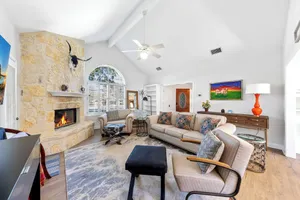 Image of Texas Hill Country Home, walk to restaurants- close to Fredricksburg wineries