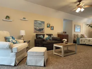 Image of Adorable private 1-bedroom studio on mini-farm.