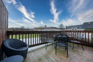 Image of Ashcroft Loft by Timeless Stays - Stunning 3 Bedroom, 2 bathrooms, Charming central apartment featuring a balcony