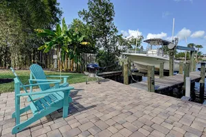 Image of Water Front up to 8 pp w!  +GAME ROOM!