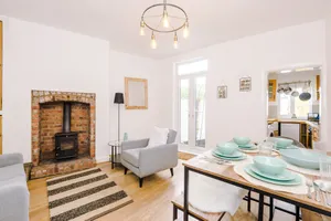 Image of *NEW* Chester Canal Side 2 bed character home