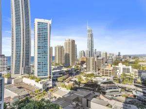 Image of Stunning Apartment Best Ocean Views Surfers
