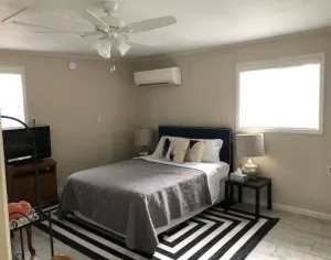 Image of Charming Studio in Roanoke Terrace